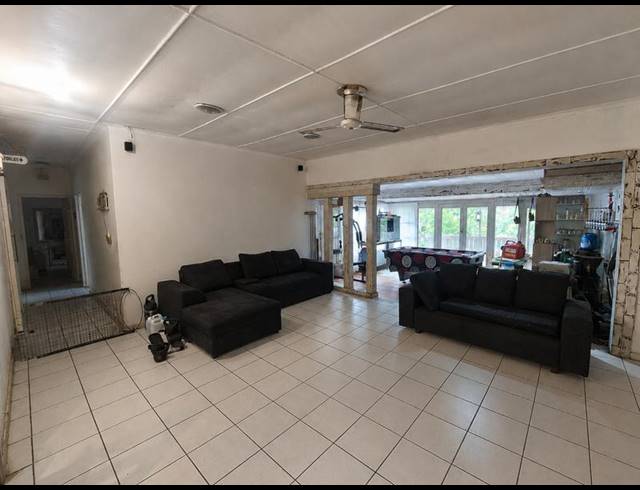 3 BEDROOM HOUSE FOR SALE IN UVONGO